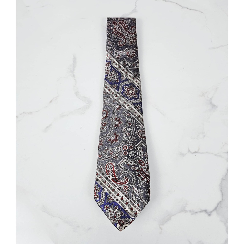 Oscar de la Renta Couture Silk‎ Velour Paisley Pattern Tie